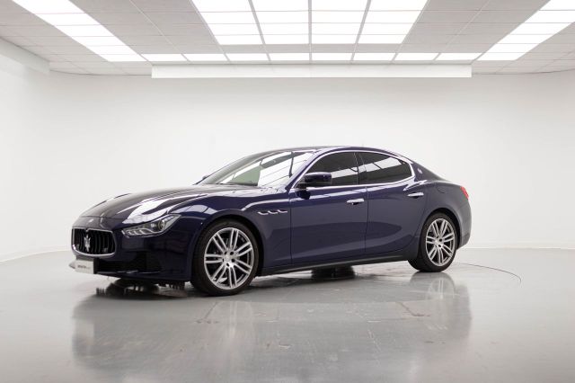 Maserati MASERATI GHIBLI V6 DIESEL 275 CV