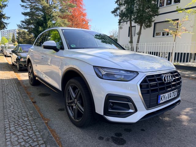 AUDI Q5 40 TDI S tronic 4x4 - 204 PS | LED | 8-Fach| 