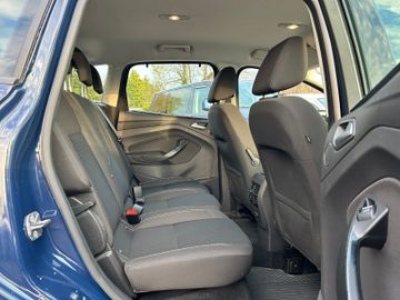 Ford C-Max - 12