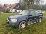 Ford Maverick Highclass2,0XLT4x4Vollleder Standheizun - Ford Maverick mit Benzin-Antrieb: Allradantrieb, Geländewagen, Klimaanlage