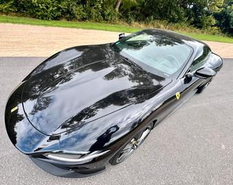 2021 Ferrari ROMA — фото 3