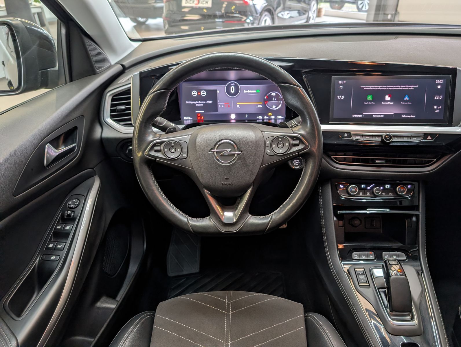 Fahrzeugabbildung Opel Grandland 1.6 PHEV GS Line ACC LED Winter-Paket