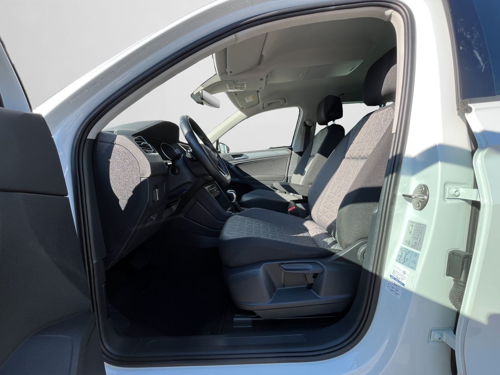 Volkswagen Tiguan - Bild 13