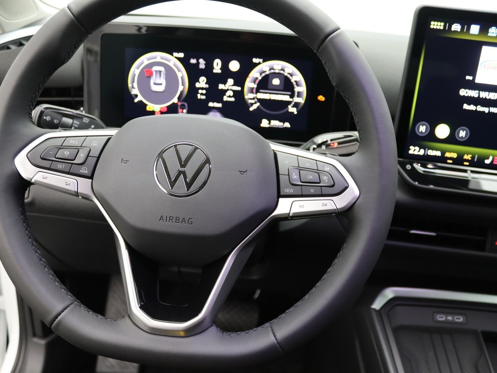 Volkswagen T-Roc - Bild 8