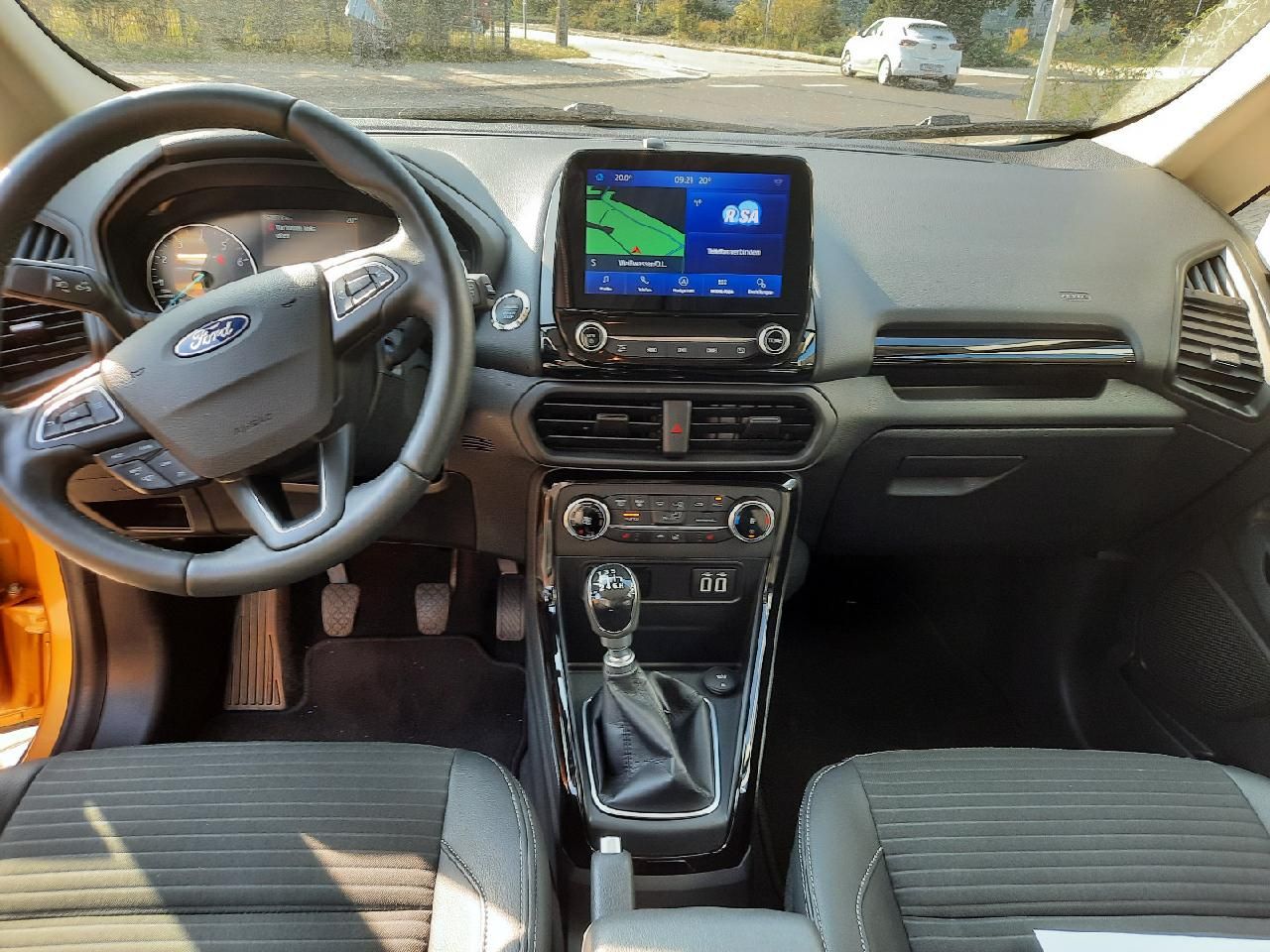 Fahrzeugabbildung Ford EcoSport Titanium