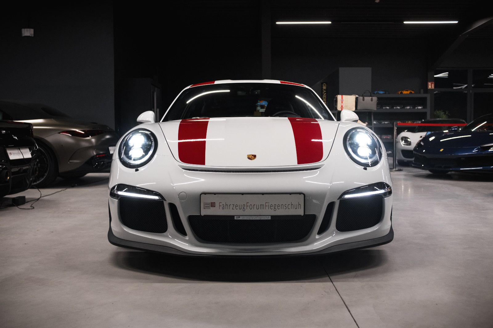 Fahrzeugabbildung Porsche 991/911R-dt. Auto-117 KM!!!-Lift-BOSE-Navi-DAB