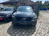 Volvo XC 40 D3 R Design-Automatik-Aclantara-AHK-LED - Volvo XC40 Gebrauchtwagen in Bremen
