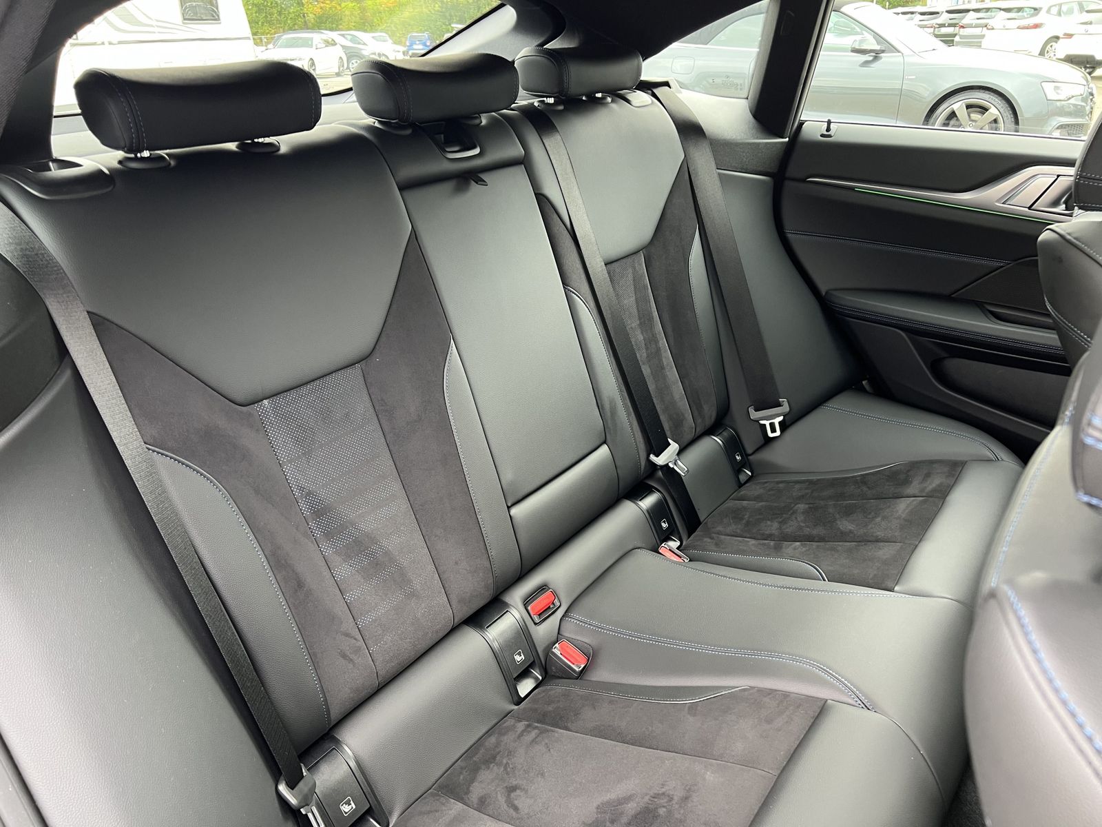 BMW i4 - Bild 33
