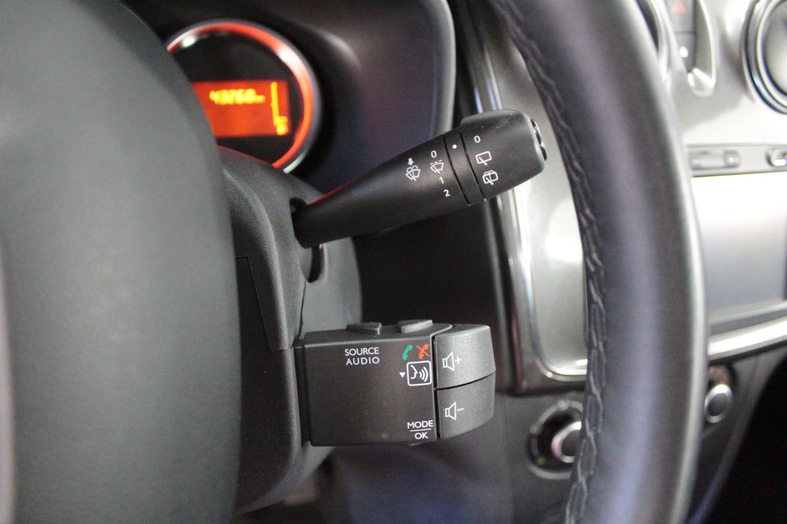 Fahrzeugabbildung Dacia Logan MCV TCe90 Stepway*Navi*Klima*