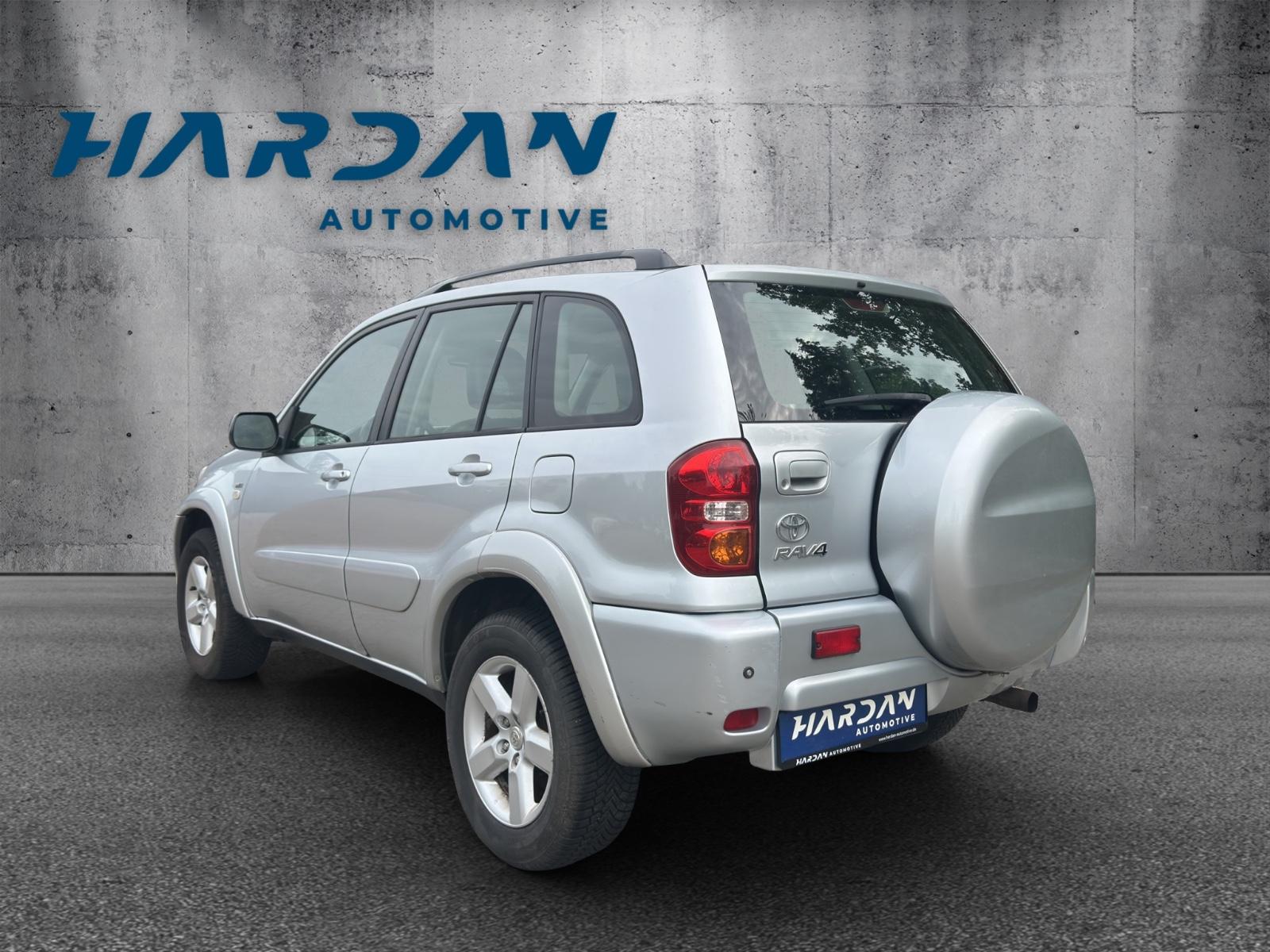 Toyota RAV4 2.0 VVT-i 150 ch 4x4 Executive • Cuir • Toit ouvrant • GPS • Clim auto • Sièges chauffants