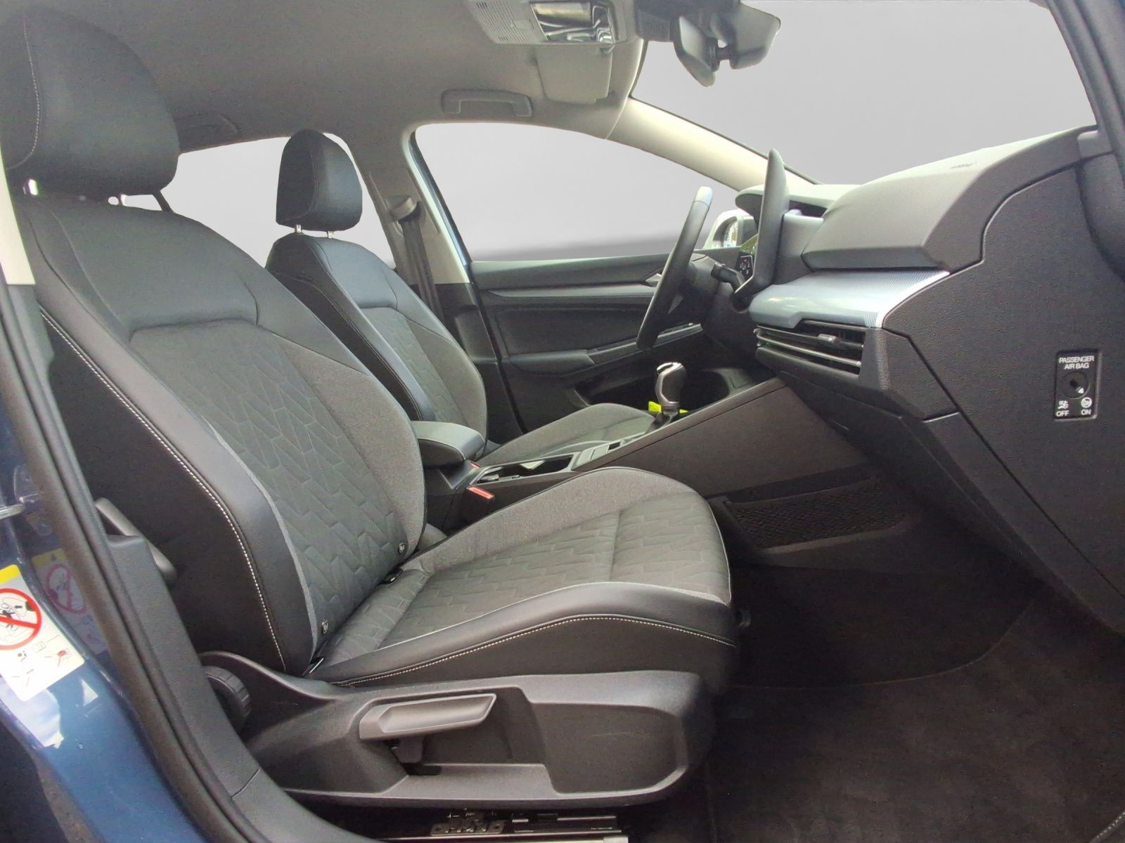 Volkswagen Golf 1.5 TSI ENERGY MATRIX H K 360° ASSIST foto 4