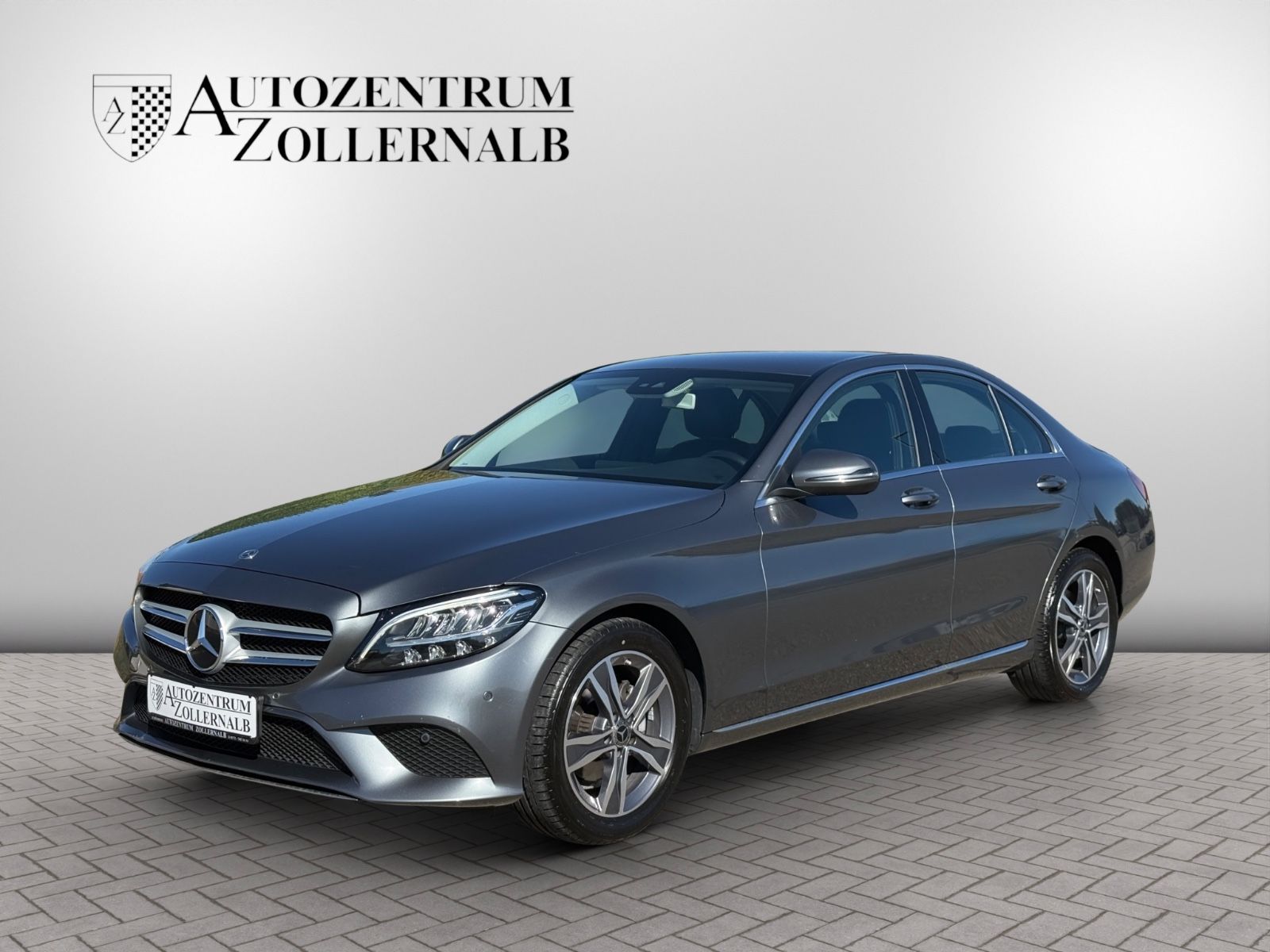 Mercedes-Benz C 180 CGI Lim. 9G Avantgarde *LED*RCAM*CARPLAY*