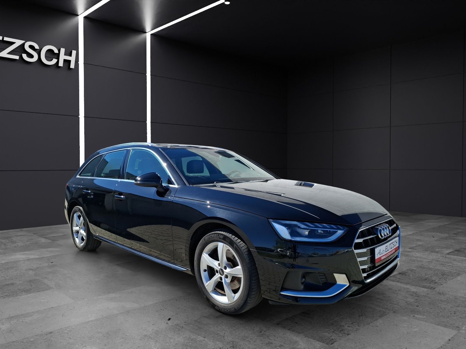 Fahrzeugabbildung Audi A4 Avant 35 TFSI advanced S-tronic LED Navi ACC