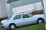 Mercedes-Benz W 124 E 200 - Mercedes-Benz E 200 aus 1990