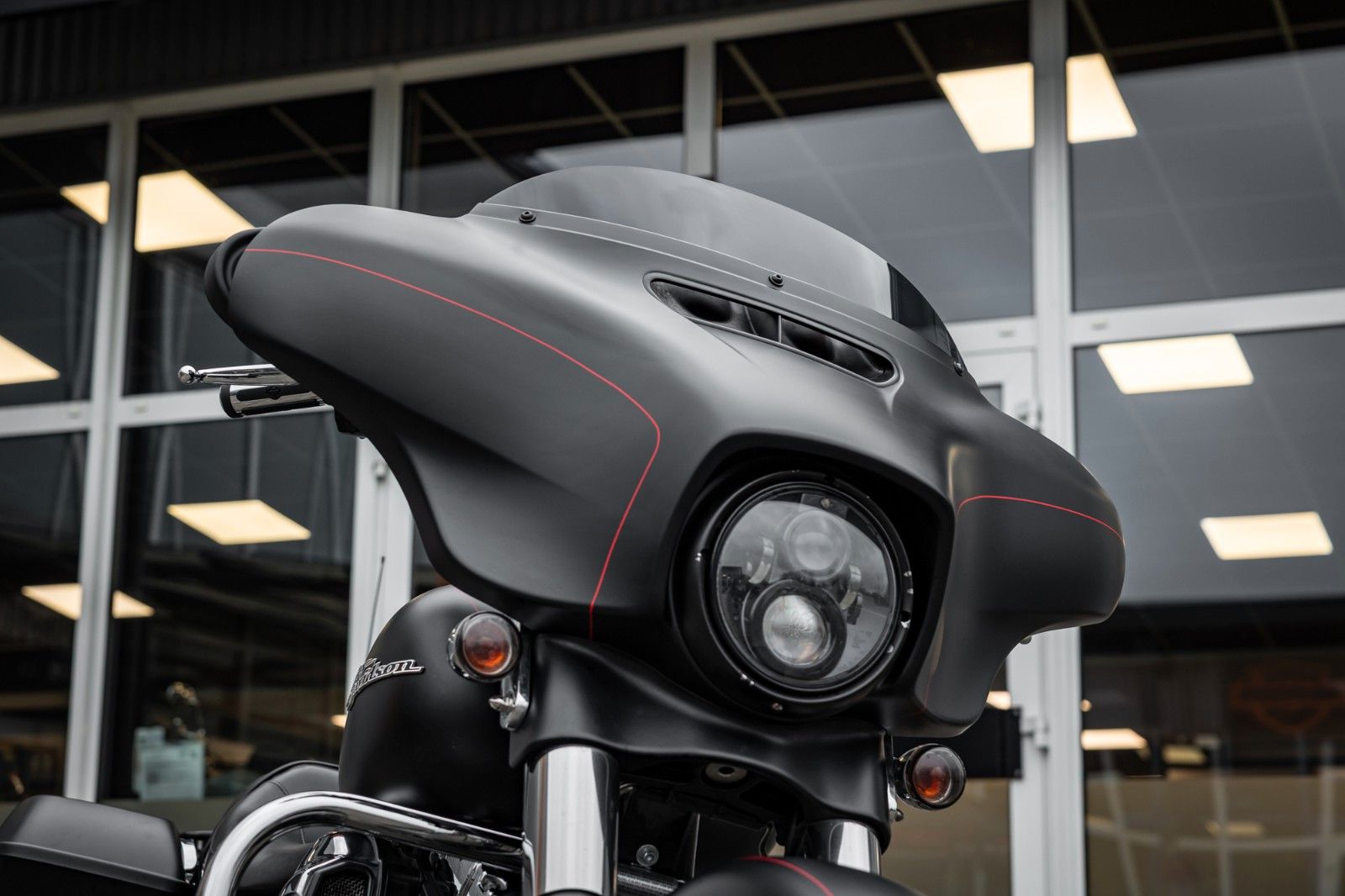 Fahrzeugabbildung Harley-Davidson FLHX Street Glide 103 cui - Jekill & Hyde -