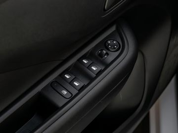 Opel Frontera 1.2 Edition 74kW Navi Spurhalteassi.