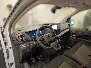 Fotografie 9 des Opel Vivaro Kasten M Navi Kamera Laderaumboden