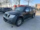 Nissan Navara Pickup Double Cab LE V6 4x4 LB Leder Navi - Nissan Navara: V6