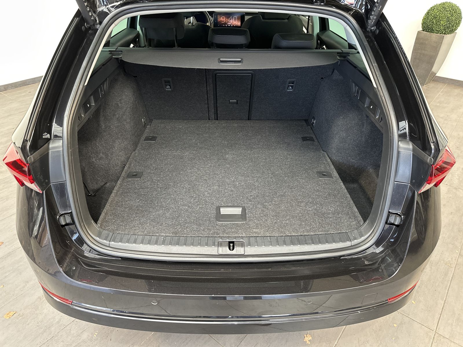 Fahrzeugabbildung SKODA Octavia Combi 2.0 TDI DSG Style NAV+LED+HEAD-UP