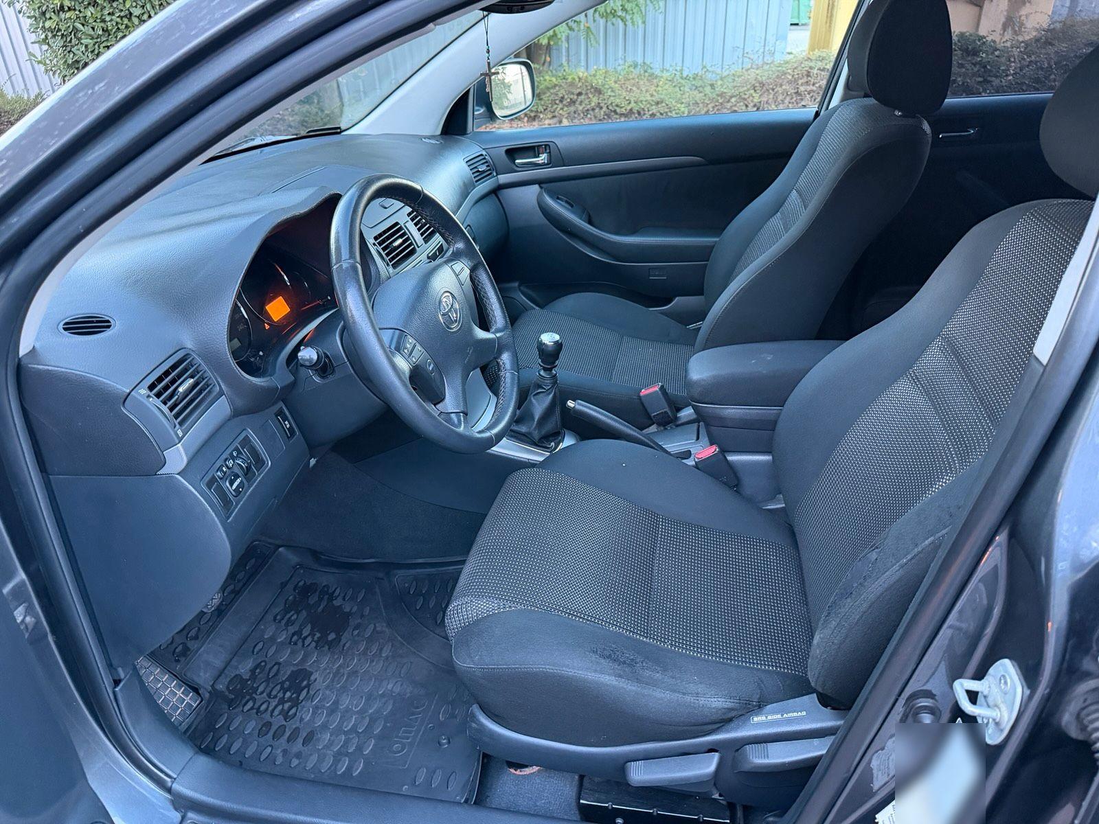 Toyota Avensis 2006 — photo 8