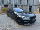 BMW 740Li xDrive M Paket Massage Laser Pano Sthz TV 
