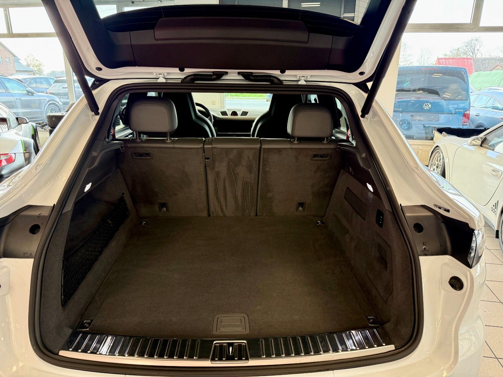 Fahrzeugabbildung Porsche Cayenne Coupe Turbo CarbonDesign/APPROVED