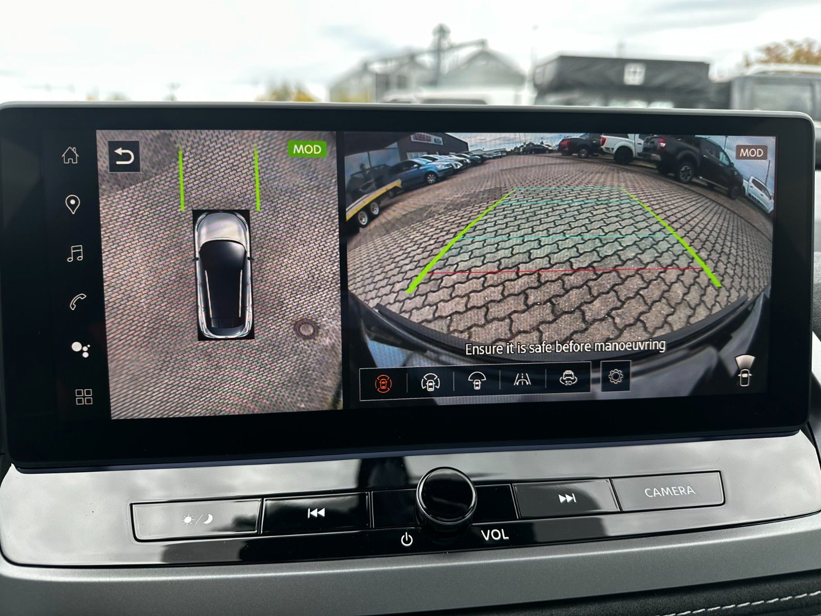 Fahrzeugabbildung Nissan Qashqai Tekna+ AHK/Leder/Pano/Bose