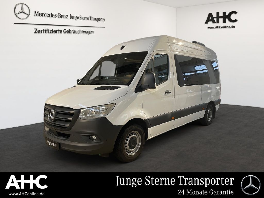 Fahrzeugabbildung Mercedes-Benz Sprinter 317 Kombi L2H2 Mobility Rollstuhl Lift