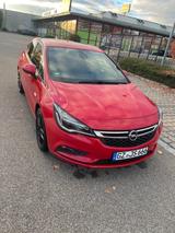 Opel Astra 1.6 CDTI 136PS Automatik - Opel Astra mit Diesel-Antrieb: Limousine, Automatik