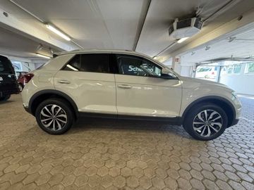 Fotografie des VW T-Roc 1,5l TSI DSG EU Style