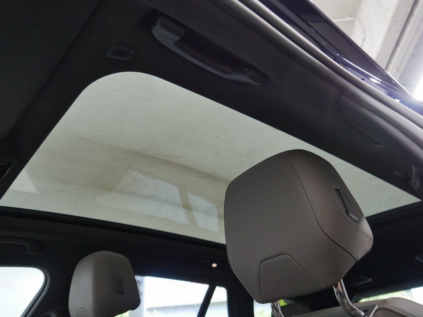 Fahrzeugabbildung BMW 540d xDrive Touring M Sportpaket AHK
