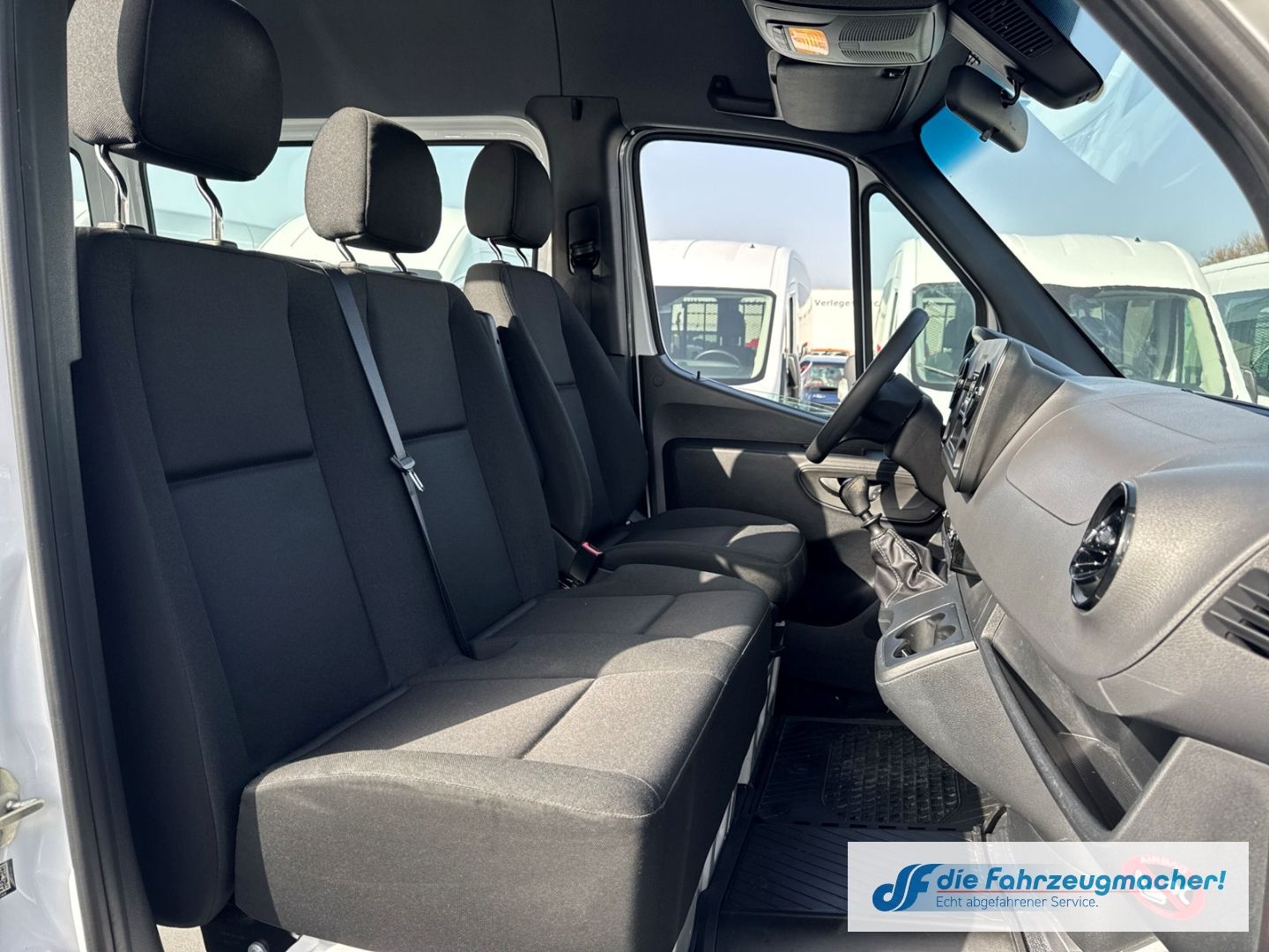 Fahrzeugabbildung Mercedes-Benz Sprinter III Tourer 311 CDI L2 DAB Tel.-Vorb. Kl