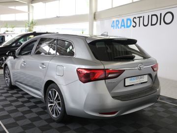 Toyota Avensis 1.8 KLIMA SITZHEIZUNG KAMERA 1.HAND