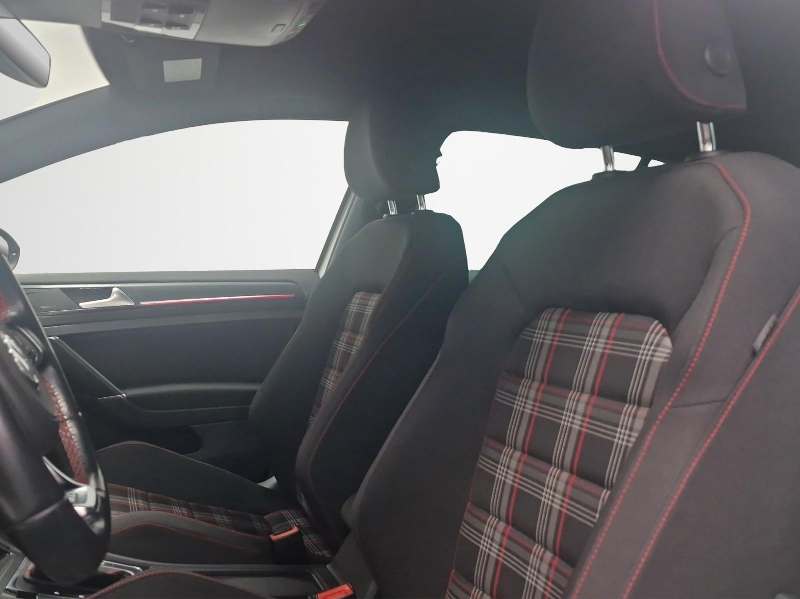 Volkswagen Golf VII GTI Performance/Virt.C./ab 199 € mtl.