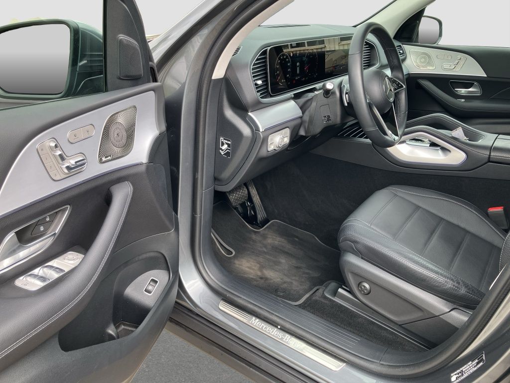 Fahrzeugabbildung Mercedes-Benz GLE 450 4MATIC MULTIBEAM*Leder*Pano*360°*PDC*AHK