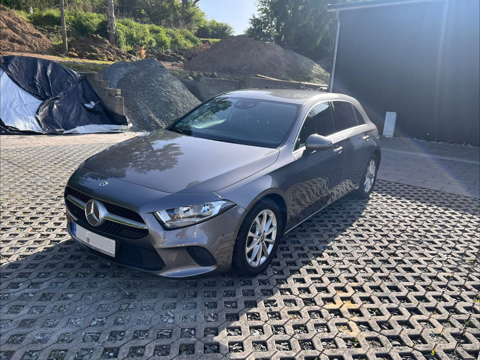 MERCEDES-BENZ A 200 d 