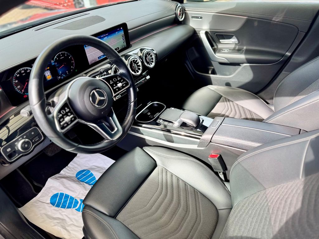 Mercedes-Benz CLA 180 Shooting Brake CLA 180 SB 7G-DCT LED+RKam+Navi+Parkass.+Shz. – Ansicht 22