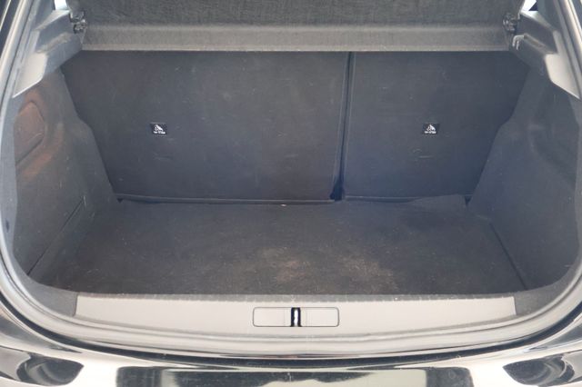 Peugeot 208 ALLURE*GT-LINE*PANO*KAMERA*MATRIX-DISPLAY