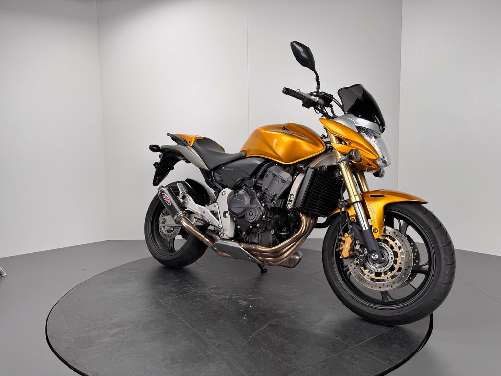 Fahrzeugabbildung Honda CB600 FA HORNET *1. HAND *BOS-AUSPUFF
