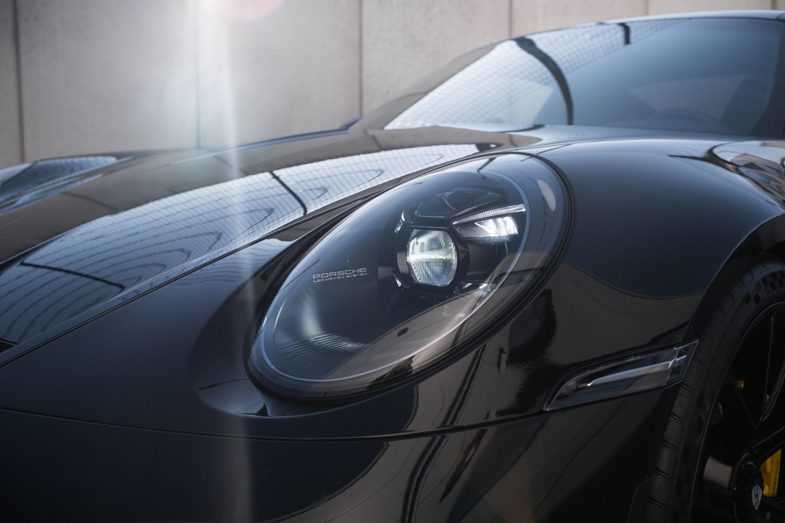 Fahrzeugabbildung Porsche 992/911 GT3 Touring-BOSE-Liftsystem-Keramik