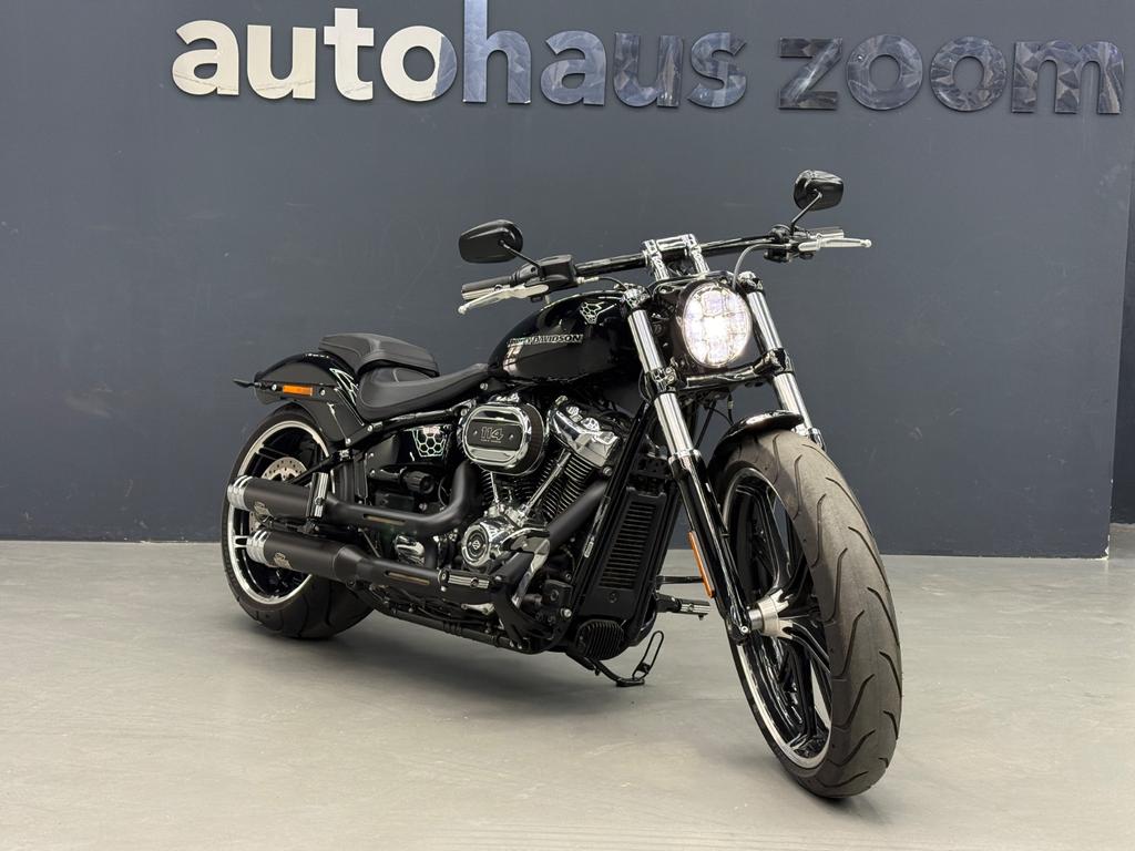 Harley-Davidson Breakout 114, Foto 3 von 24