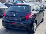 Peugeot 208 Active*Display*Klima*Tempomat*Zahnriemen NEU - Peugeot 208 in Frankfurt (Main)