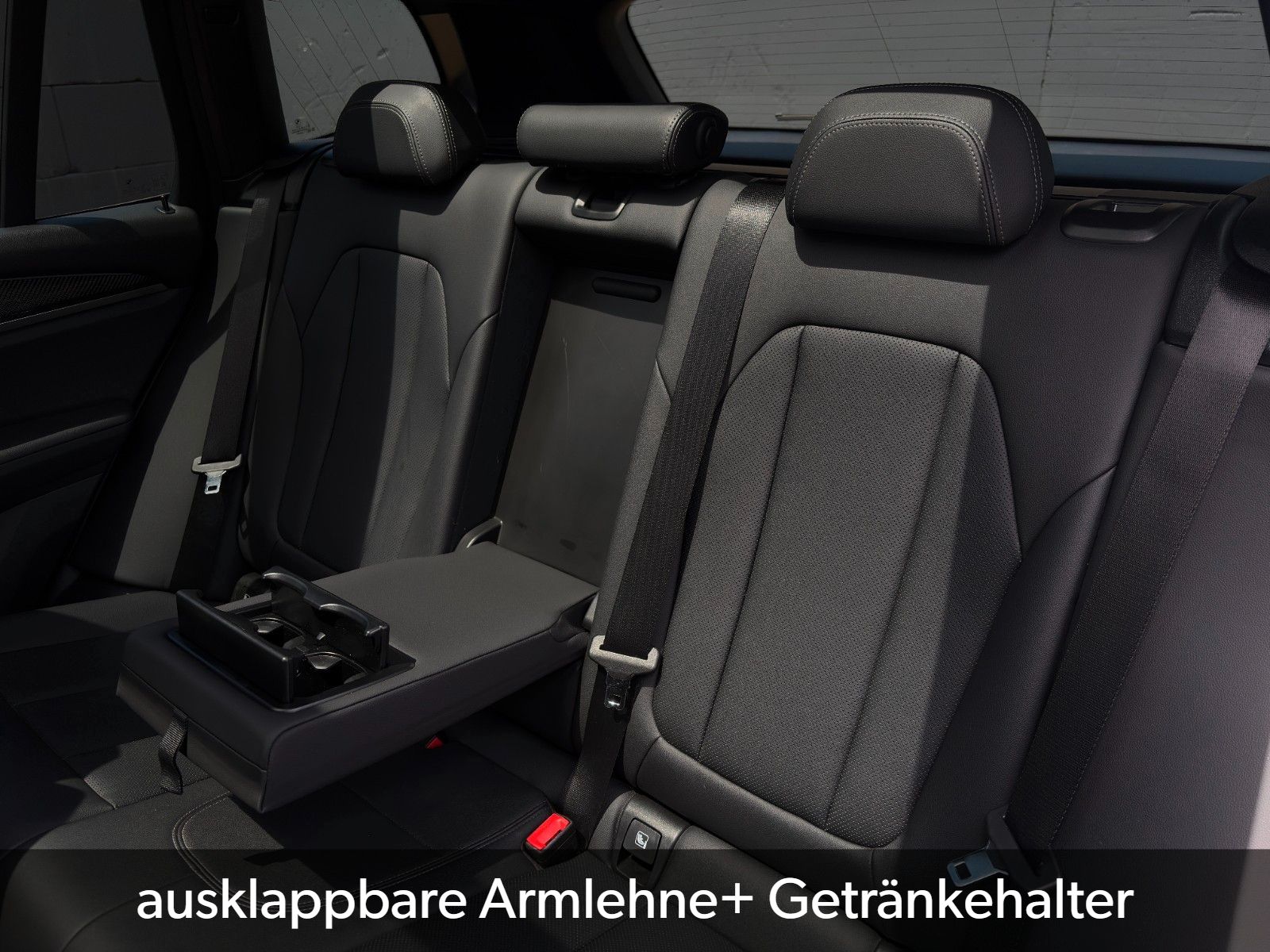 Fahrzeugabbildung BMW X3 xDr30d M Sport Pano Carbon Navi DA Kamera 20"