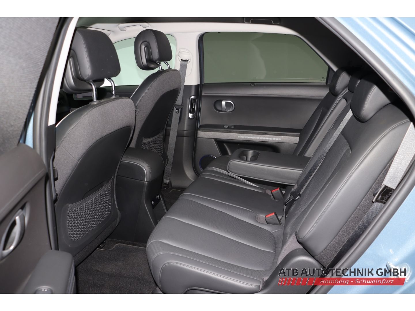 Fahrzeugabbildung Hyundai IONIQ 5 77,4 kWh UNIQ 4WD 97,7% SOH HUD El. Fond