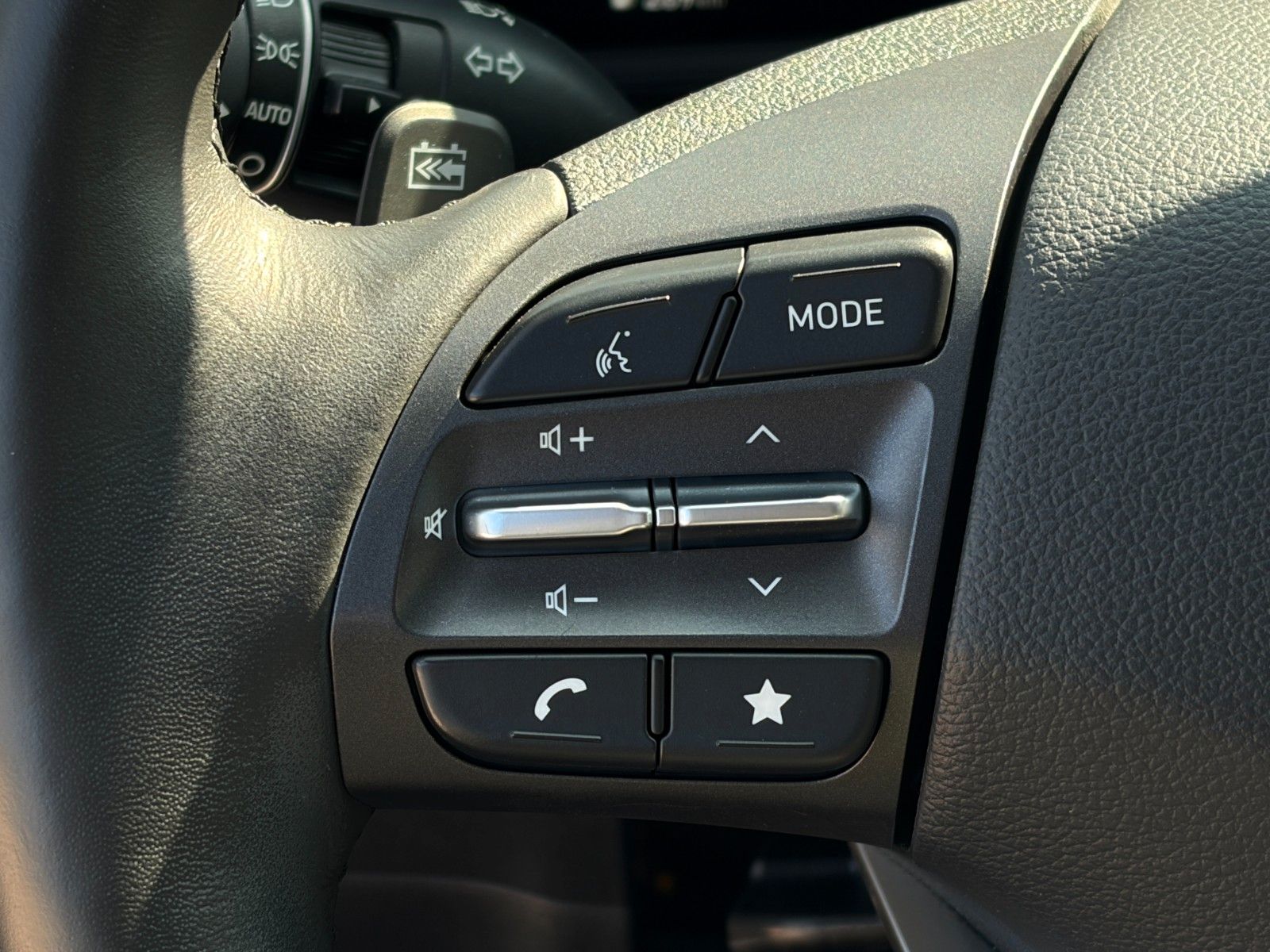 Fahrzeugabbildung Hyundai Kona E Edition30+ LKAS CarPlay Krell Navi Kamera