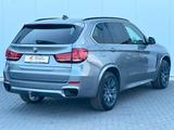 BMW X5 M50d KEYLESS HUD STANDH. AHK ACC 360GRAD - gebrauchte BMW X5 aus dem Jahr 2017