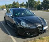 Alfa Romeo Giulietta QV - Alfa Romeo Giulietta: Qv