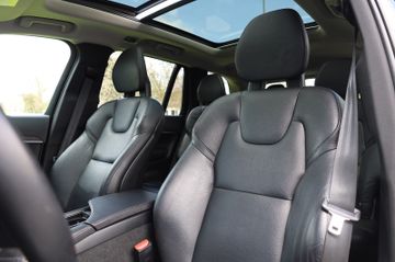 Volvo XC90 - 10