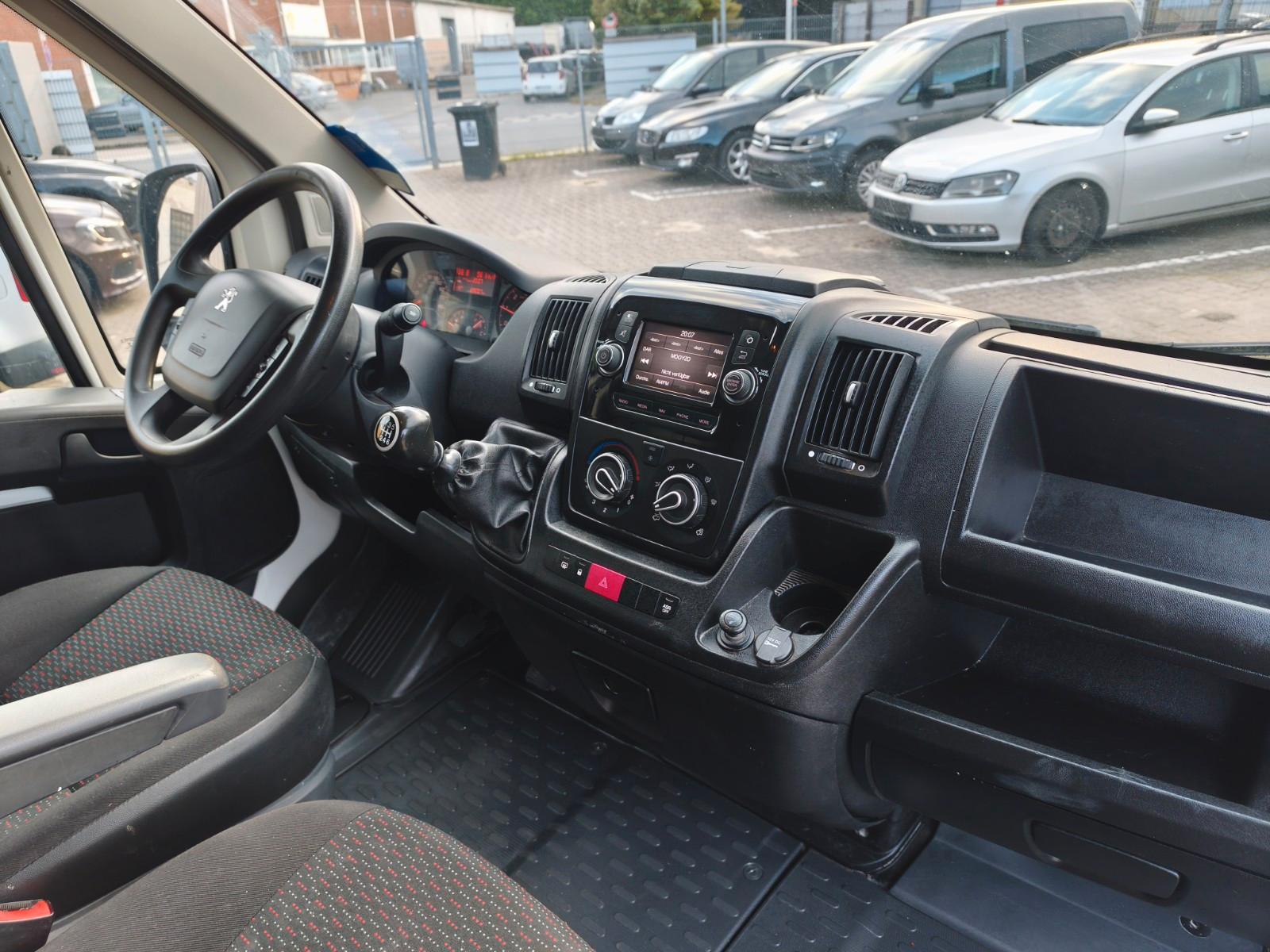 Peugeot Boxer 2.2 Blue-HDi 330 L1H2 Pro Stop&Start/NAVI/