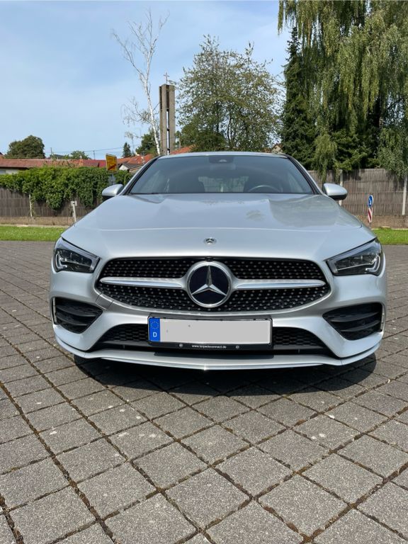 Mercedes-Benz CLA 250